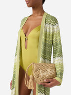 Pouch in rafia intrecciata naturale con logo ricamato