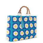 Borsa Victoria Crochet in crochet con fiori azzurri